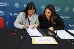 Se realizó en Casa del Bicentenario el Concurso de precios para la contratación de A.R.T y Seguro de Vida Colectivo Obligatorio para el pers…