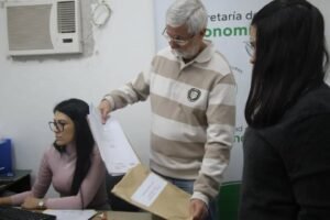 Licitamos una minicargadora para mejorar la recolección de residuos diferenciales, como ser escombros y restos de construcción. Esto es pos…