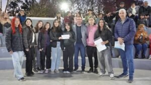 COMPROMISO CON LA JUVENTUD…