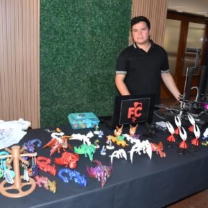 Acompañamos y participamos en la logística de las Primeras Jornadas Sobre Impresión 3D organizadas por el Centro Pyme de la Facultad de Cien…