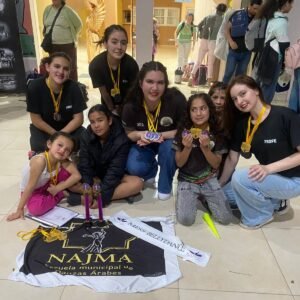 NUESTRAS ESCUELAS DE DANZAS BRILLARON EN SÁENZ PEÑA…