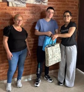 SEGUIMOS ACOMPAÑANDO A NUESTROS JÓVENES…