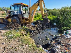Los agentes de la Secretaría de Servicios Públicos del Municipio realizaron diversas intervenciones en distintos puntos de la ciudad….