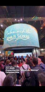 En la segunda jornada de la FIT 2025, Calamuchita volvió a brillar con la presentación de su nueva imagen: “Alma de Sierras” ….