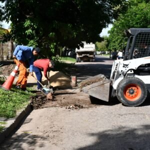 La Municipalidad de Resistencia llevó adelante un gran operativo de limpieza y descacharrado en Villa 25 de Mayo, dentro del programa que se…