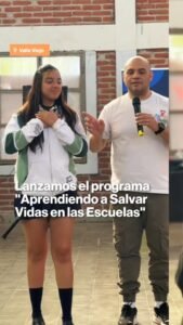 Aprendiendo a salvar vidas en las escuelas…