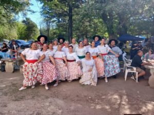 Felicitamos al Ballet Municipal Lampatu Mayu, quienes participaron de las Fiestas Patronales de Casa Grande….