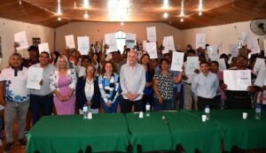 Entregamos 41 títulos de propiedad en el Barrio Mapic….
