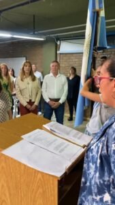 En el marco de los 64 años de la Escuela 424 Elida Grisetti de Capisano el intendente @horaciocompagnucci participó del agasajo que realizó …