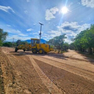 Continuamos con el Mantenimiento Urbano en los distintos barrios de nuestra localidad:…