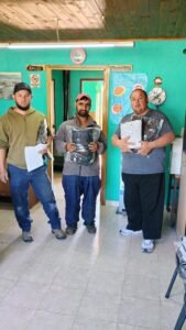 El lunes 10 de noviembre, Ministerio de Trabajo y Comuna Rural Aldea Beleiro realizaron la entrega de ropa a los trabajadores de nuestra com…