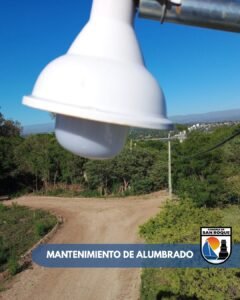 Continuamos trabajando en la reparación de luminarias y realizando el mantenimiento del alumbrado público en distintos sectores de nuestra …