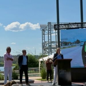 Nuestro Presidente Comunal recibió en la calurosa tarde de hoy a la Ministra de Seguridad de la Nación Alejandra Monteoliva, el Ministro de …