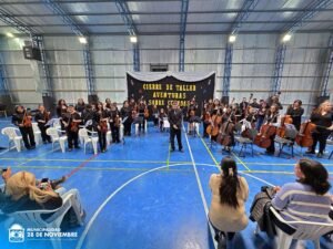 Cierre del Taller de Verano “Aventuras sobre Cuerdas”…