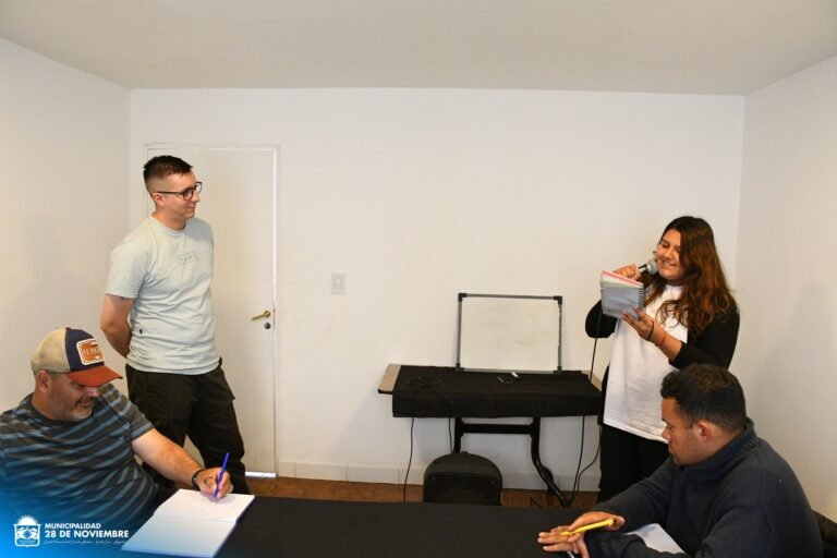 Taller de Comunicación en Vivo: una herramienta para crecer y proyectarse…