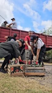 Cada cubierta, botella, lata o balde en desuso puede convertirse en un criadero de mosquitos. Por eso, el descacharrizado es una acción fund…