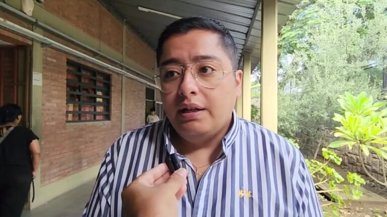 Se concretó una importante visita al Colegio Secundario Nº 14 “San Juan Pablo II” de la ciudad de San Pedro, con el objetivo de fortalecer e…