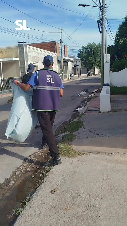 El nuevo camión de carga ligera ya recorre la zona céntrica de la ciudad….