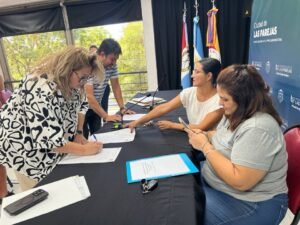 Se realizó en @casadelbicentenario.lasparejas el Concurso de Precios para la contratación del seguro del parque automotor (año 2026/2027)….