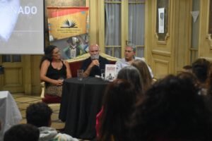 Golía presente en la presentación del libro “Olvidar es imposible” de Sergio Maldonado…