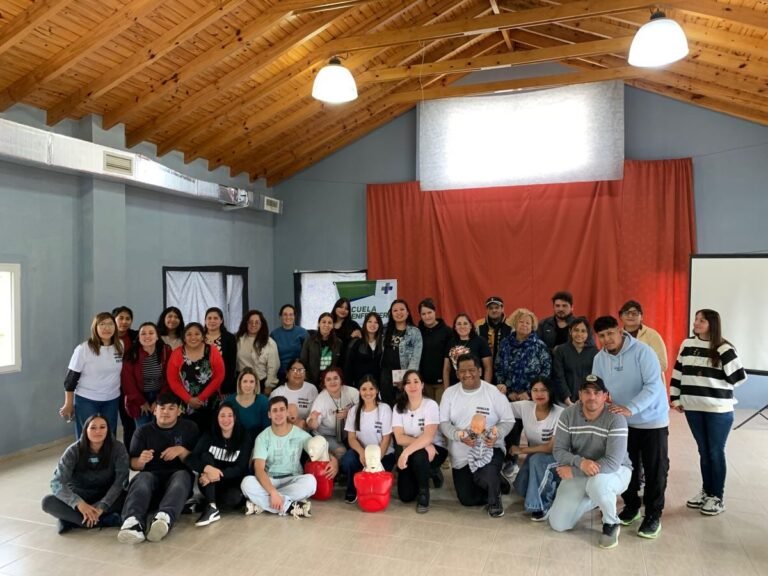 Exitosa jornada de capacitación en Reanimación Cardiopulmonar (RCP)…