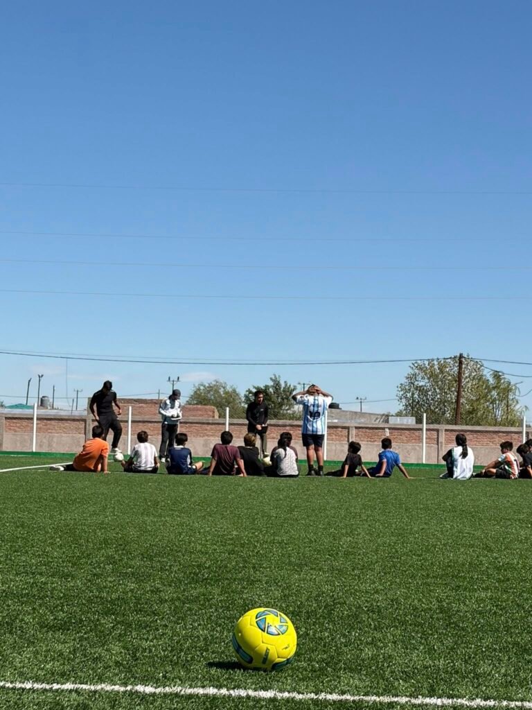 Escuela Deportiva…