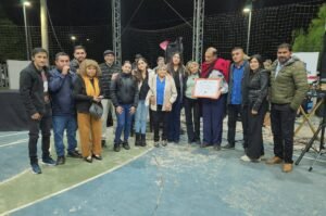 Homenaje a Néstor Apaza…
