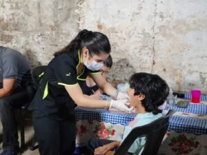 𝕍𝕦𝕖𝕝𝕥𝕒 𝕒 ℂ𝕝𝕒𝕤𝕖𝕤…