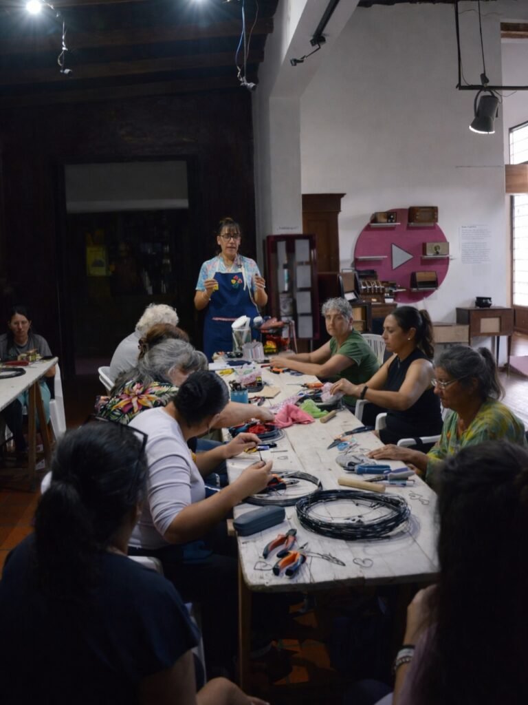 Taller de Alambrismo…