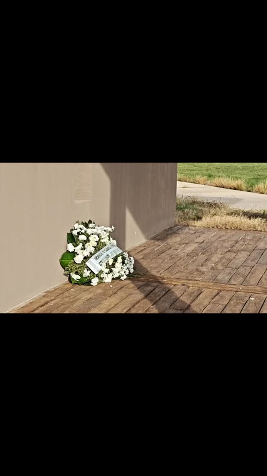 Con profundo respeto y reconocimiento, se realizó en el Cementerio de  Juan Pujol una ofrenda floral en homenaje a nuestros veteranos de Mal…