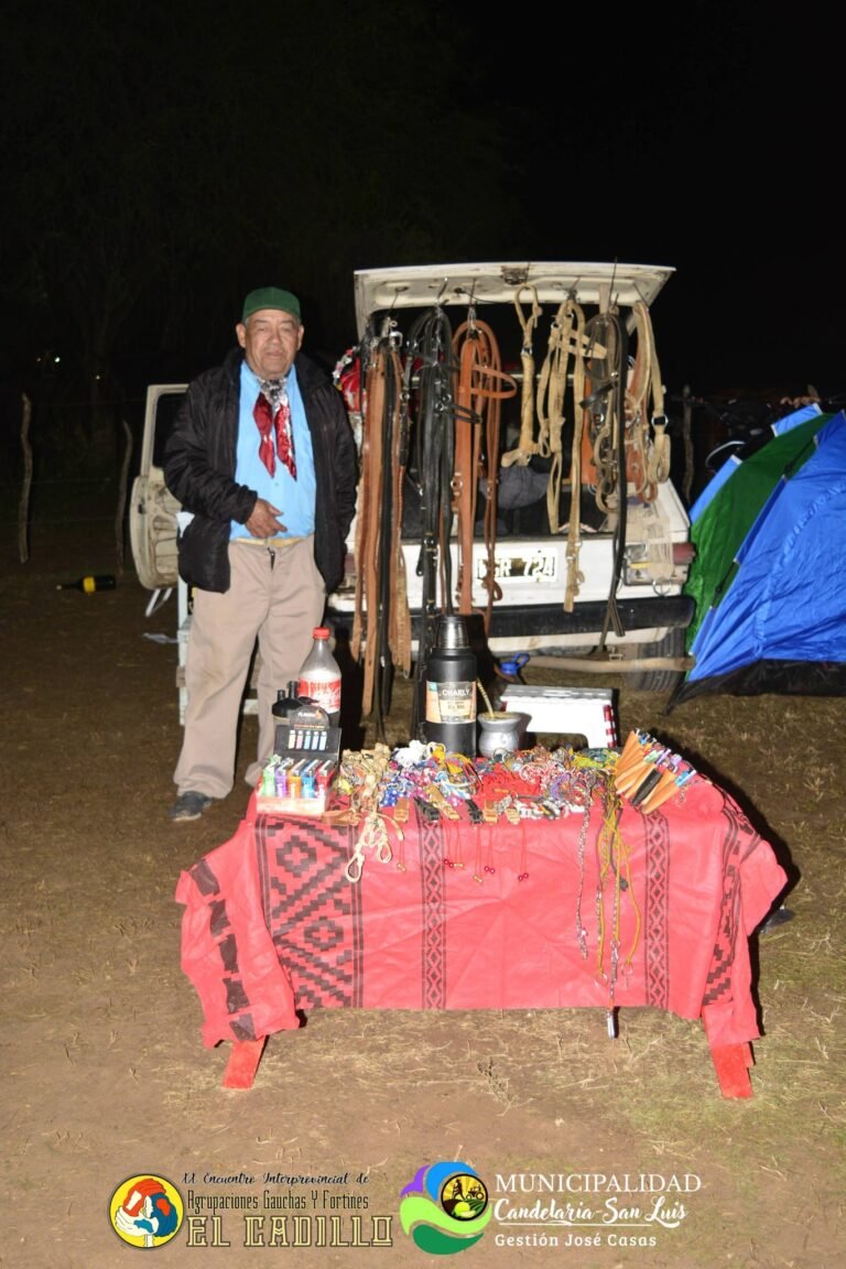 Compartimos las fotos de la gran peña baile del XX Encuentro Interprovincial de Agrupaciones Gauchas y Fortines “El Cadillo”, donde la danza…