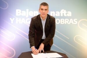 Bajen la nafta y hagan las obras….