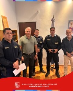 Reunión de trabajo junto a Oficiales de la Policía…