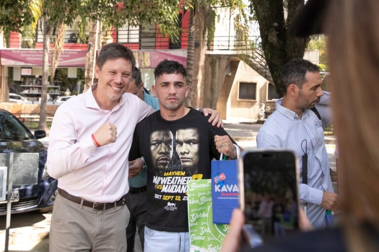 PRESENTAMOS A NUESTROS DEPORTISTAS…