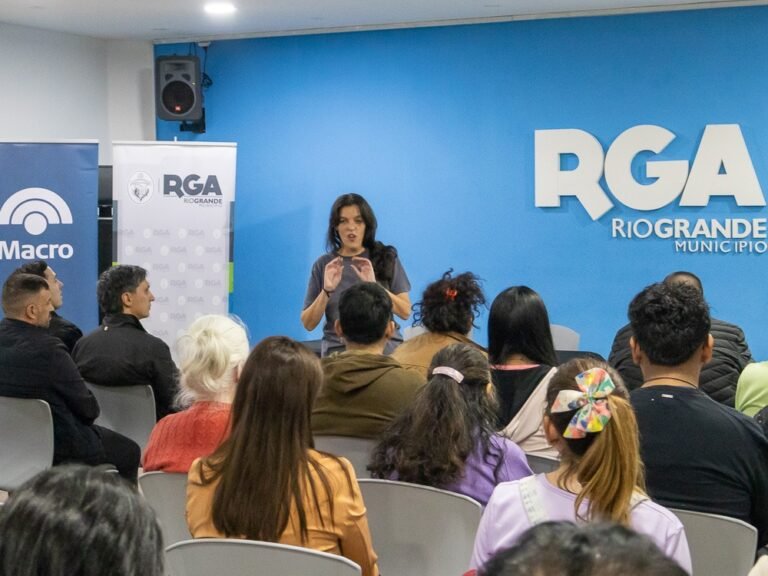 Taller “Cuentas Sanas para la Igualdad”…